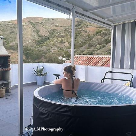Villa Alquiler Rural Cutar, Casa Robles Esterno foto