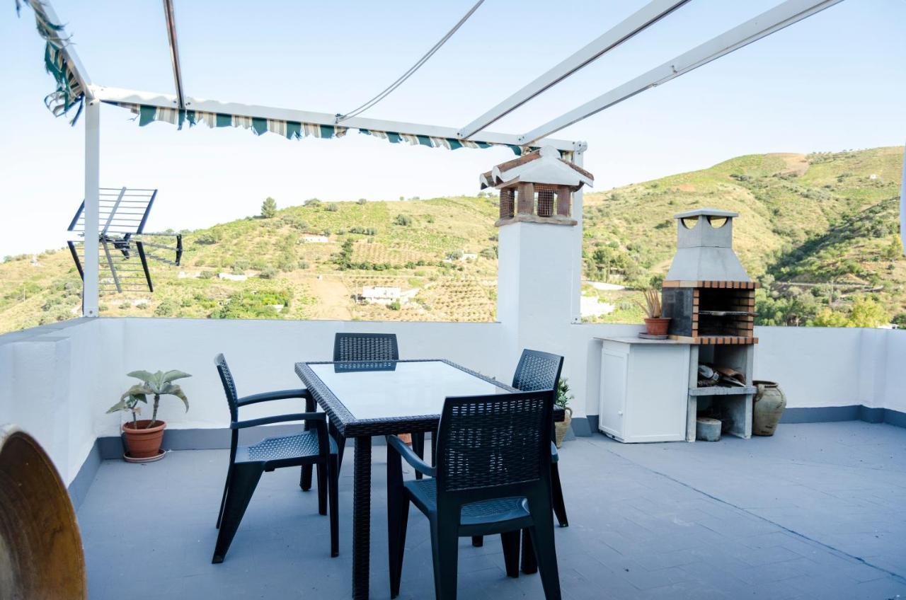 Villa Alquiler Rural Cutar, Casa Robles Esterno foto