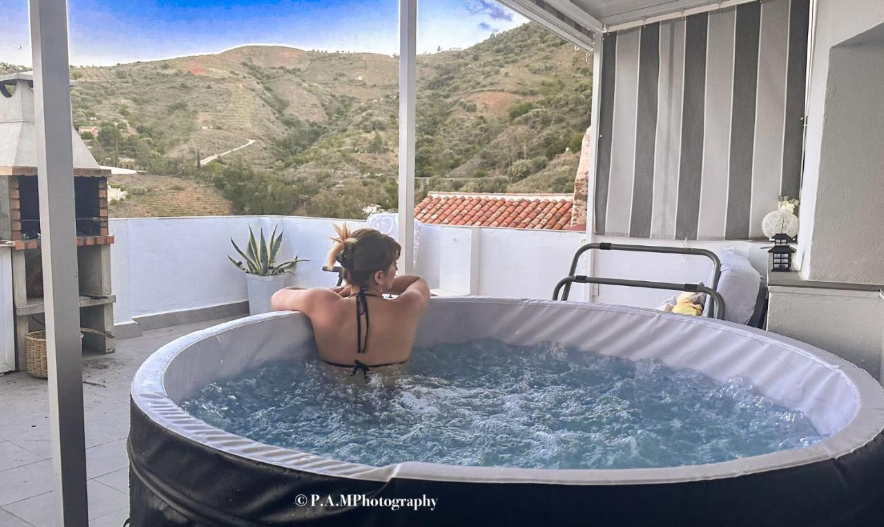 Villa Alquiler Rural Cutar, Casa Robles Esterno foto